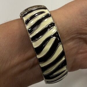 Zebra Print Bracelet Hinged Bangle Chunky Cuff Silver Tone